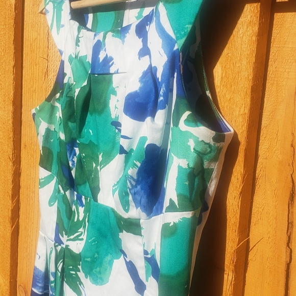 Ink blot blue and green spring size 2 dress - Picture 11 of 12